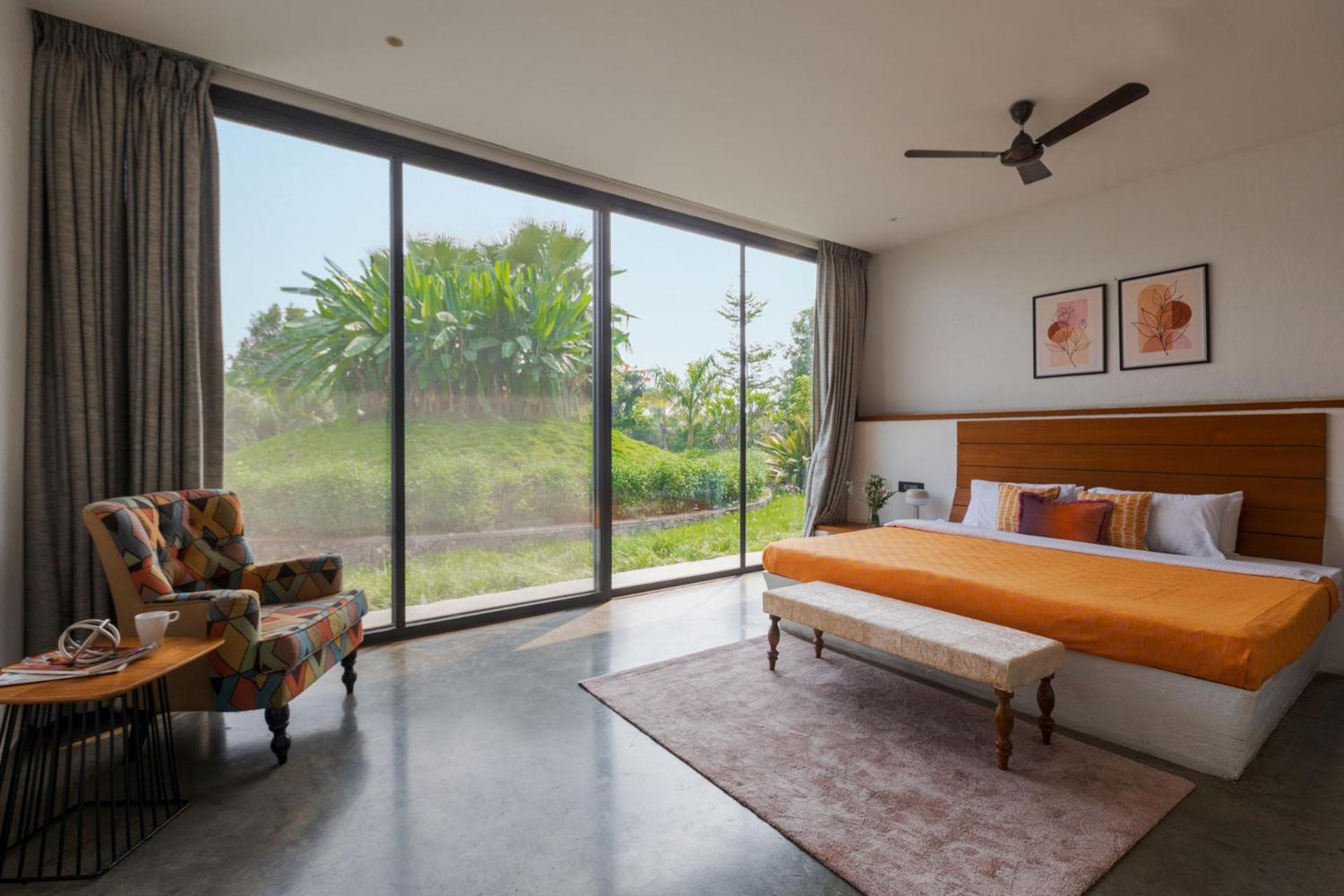 Open House By Stayvista - Nestled In Nature, Featuring A Swimming Pool & Expansive Lawn For A Serene Retreat Shikrapur Zewnętrze zdjęcie